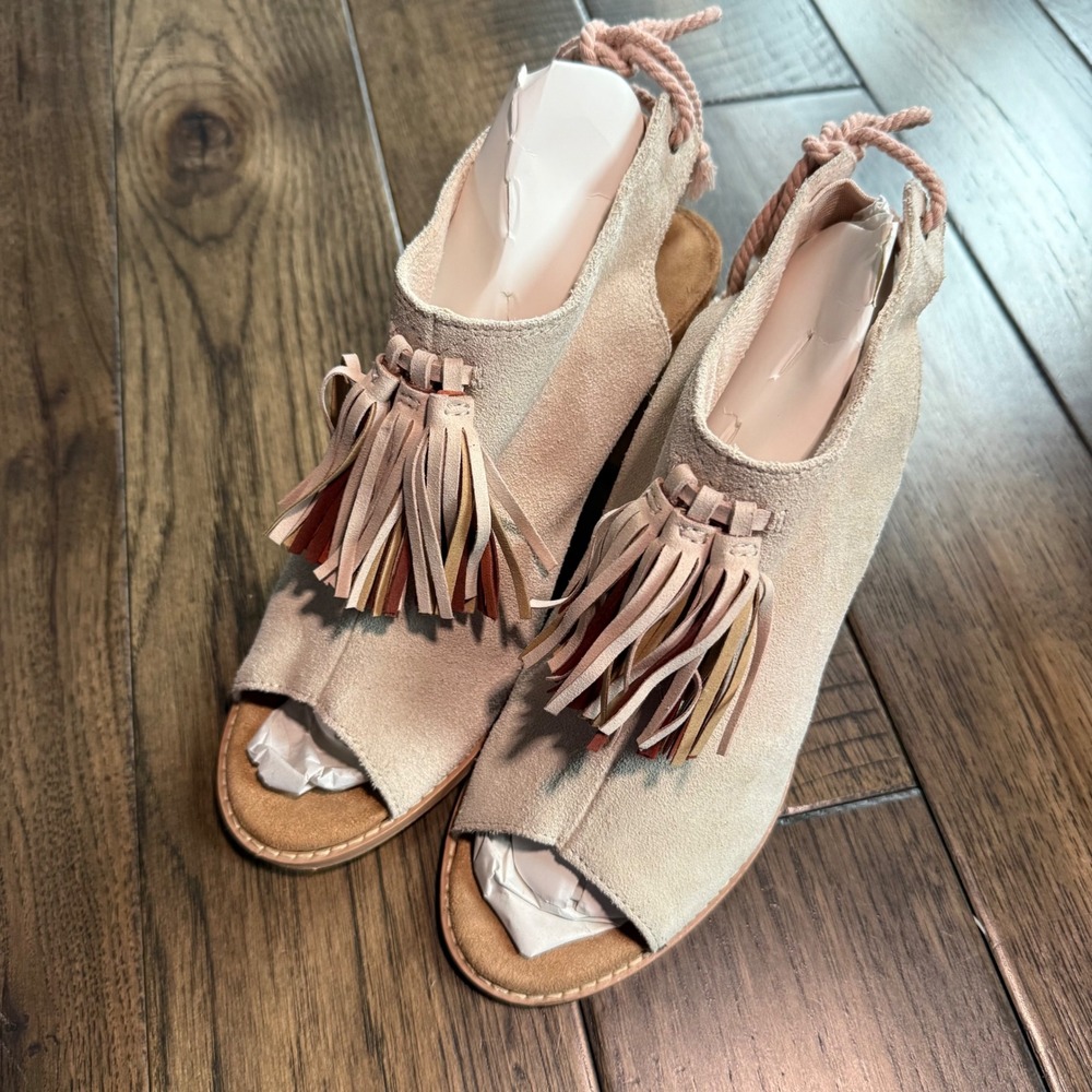 TOMS Majorca Sand Suede Tassel Peep Toe Block Heel Sandals Womens 9 10012473